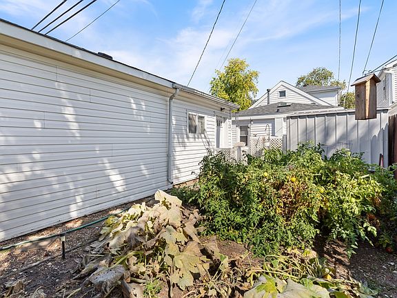 5th image of 9714 McVicker Ave