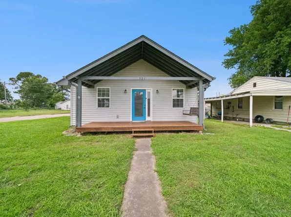 521 S Normal Ave, Claremore, OK 74017
