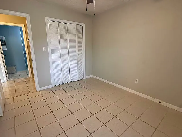 10020 SW 83rd St — Photo 17
