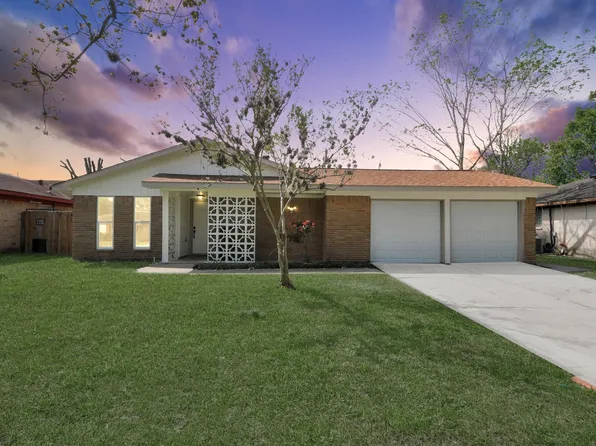 5619 Newquay St, Houston, TX 77085