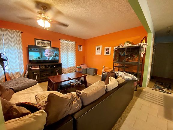 2nd image of 112 Cedro Vista Dr