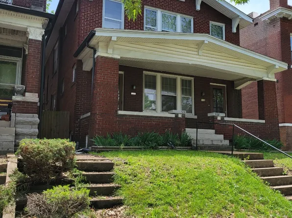 528 Dover Pl, Saint Louis, MO 63111