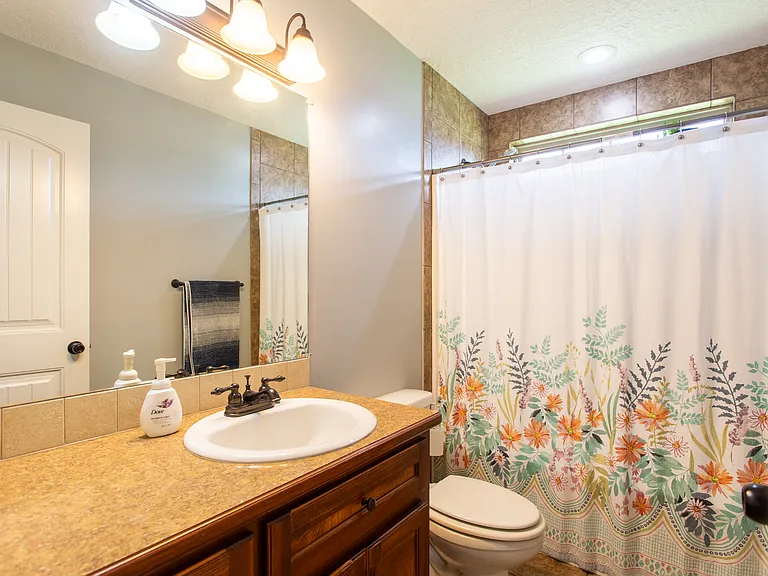 97 Mill Pond Pl — Photo 18