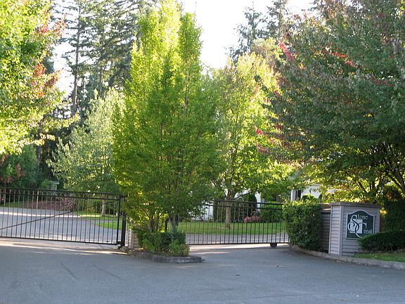 2nd image of 2005 17th Ave NW