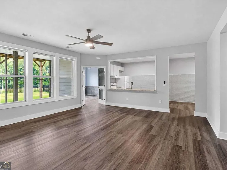 408 Cottonwood Cir — Photo 34