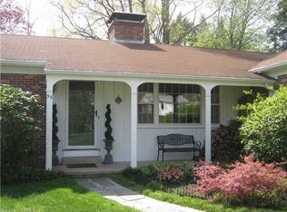 55 Davis Dr, Guilford, CT 06437