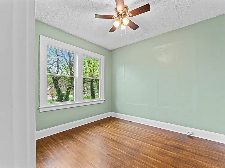 4421 Immanuel St — Photo 16
