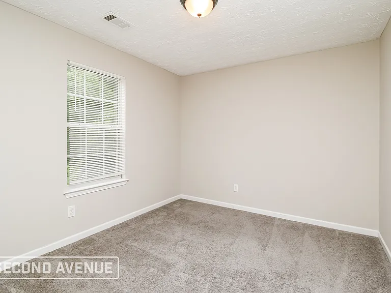 1710 Riverchase Cir NE — Photo 16