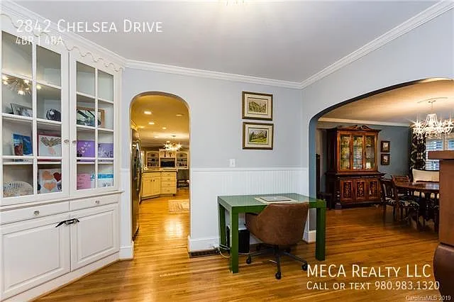 2842 Chelsea Dr — Photo 4