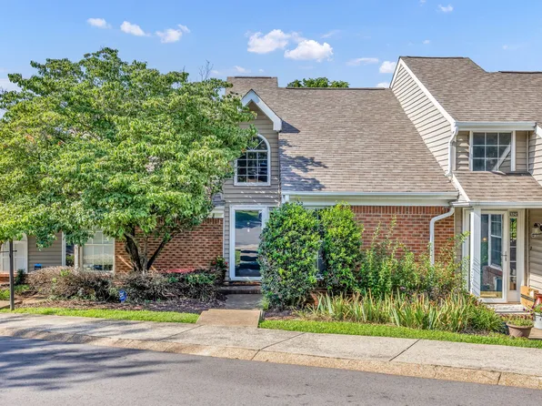 5244 Village Way, Nashville, TN 37211