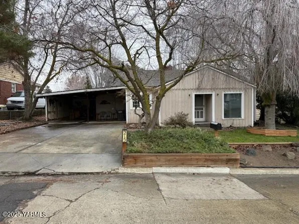 215 S 18th Ave, Yakima, WA 98902