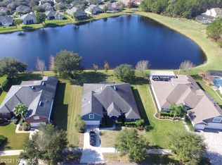 14394 Cherry Lake Dr E, Jacksonville, FL 32258