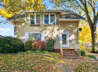 305 E Main St, Butler, IN 46721