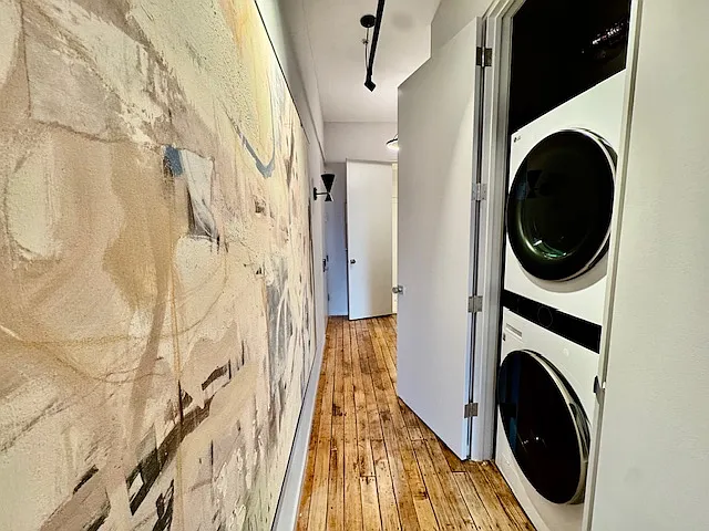 Bentley Lofts — Photo 26