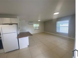 1041 NE 15th St, Fort Lauderdale, FL 33304