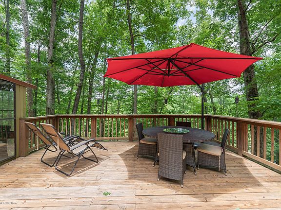 Image 5: Open Sun Deck