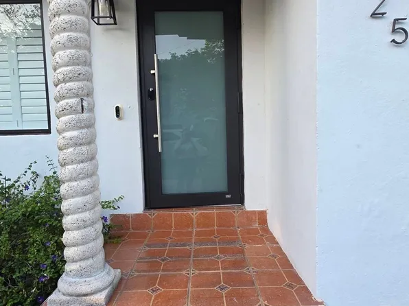 1025 Sylvania Blvd, West Miami, FL 33144
