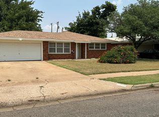 5006 11th St, Lubbock, TX 79416