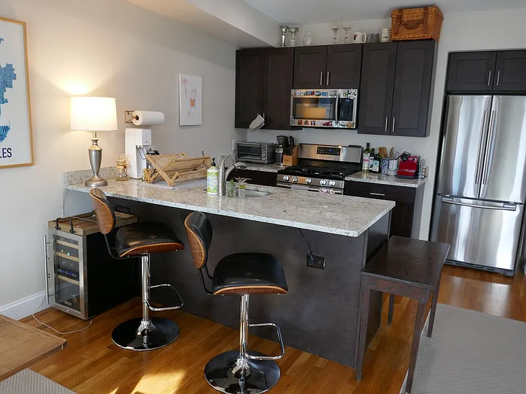 17 Plymouth St #3 — Photo 4