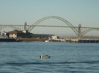 1000 SE Bay Blvd #D-2, Newport, OR 97365