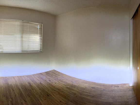 5th image of 938 Carro Dr APT 1