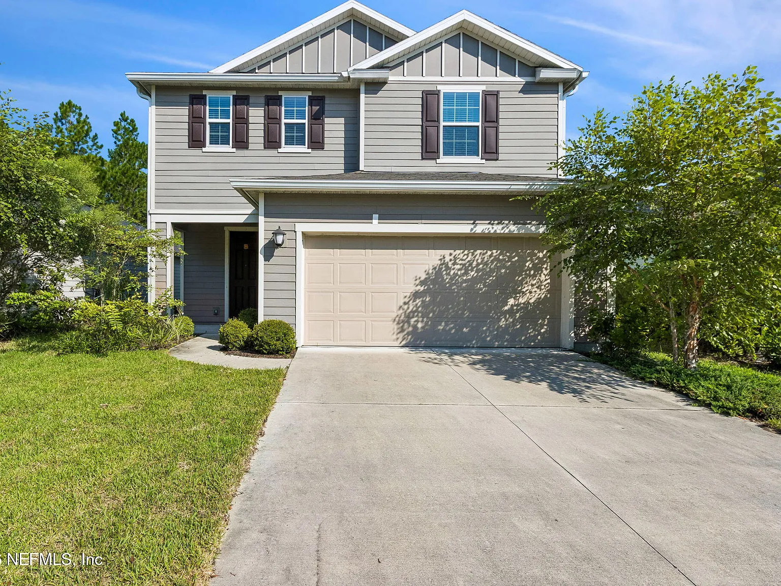 3 bed, 2.5 bath, 2091 sqft, $2,650 — Photo 1