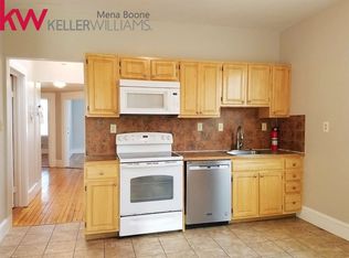 1902 Massachusetts Ave #3, Cambridge, MA 02140