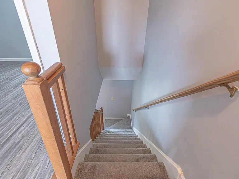 203 Tree Line Dr — Photo 19