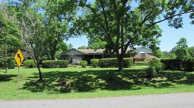 2nd image of 11301 Roberts Rd