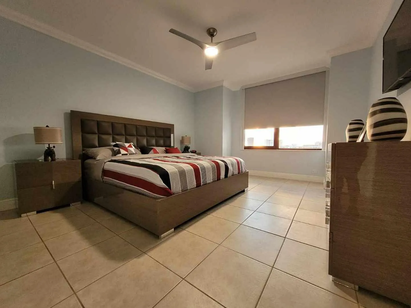 3505 S Ocean Dr — Photo 4