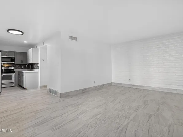 2925 N 38th St APT 2, Phoenix, AZ 85018