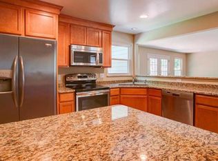 2964 Welsford Rd, Columbus, OH 43221