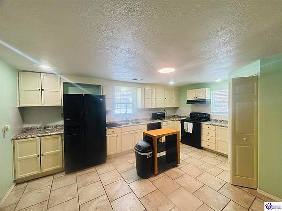 2nd image of 2349 New Glendale Rd