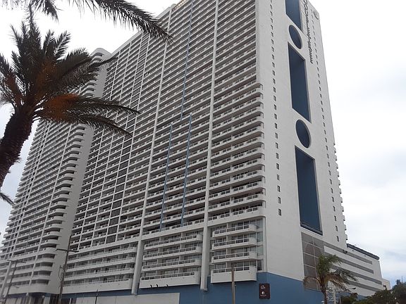 3rd image of 1717 N Bayshore Dr #A-1747