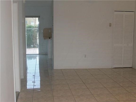 3rd image of 18862 NW 86th Ct APT 4003