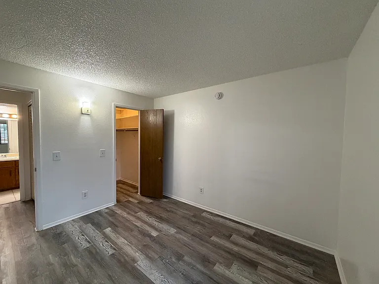 6625 E Golf Links Rd #2 — Photo 7