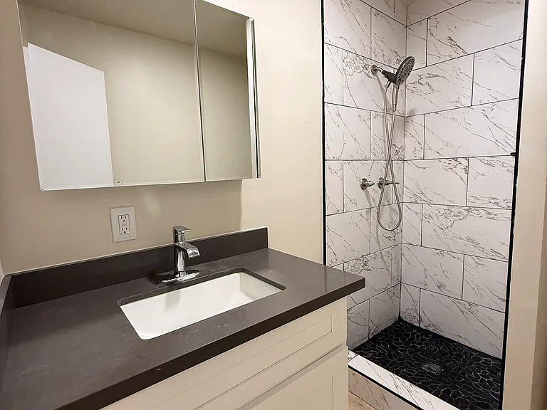 520 E Lime Ave — Photo 11