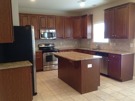 4th image of 1254 Bridgeford Dr NW