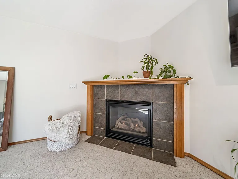 23 W Keely Ct — Photo 14