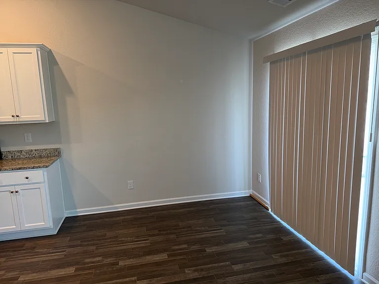 229 Brisk Dr — Photo 3