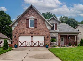 5544 S Michigan Ave, Springfield, MO 65810