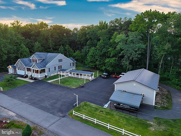 3rd image of 8024 Solley Rd