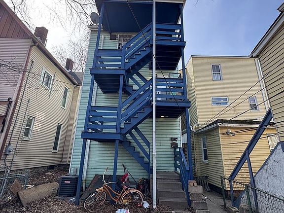 4th image of 542 5th Ave APT 2