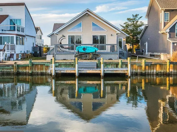 24 Harborview Dr, Ocean Pines, MD 21811