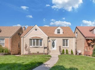 7916 W Metropole St, Elmwood Park, IL 60707