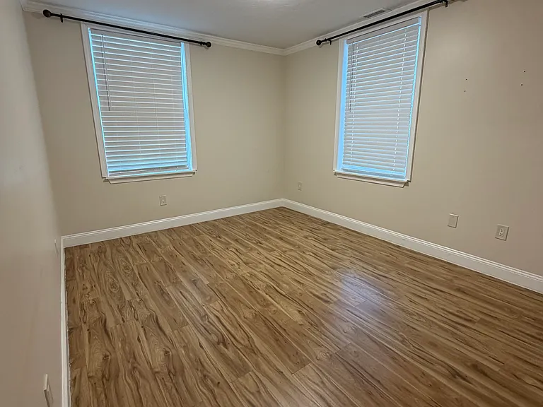 408 Seaver St #2 — Photo 8