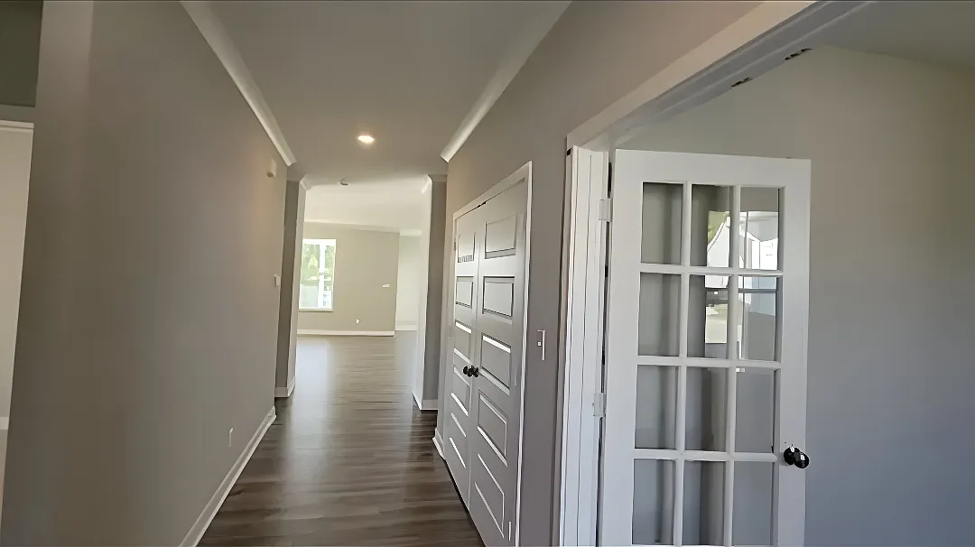 6735 Apperson Dr — Photo 3