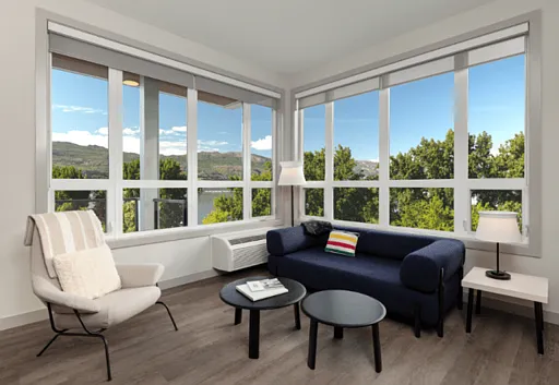 2 bed, 2.0 bath, 865 sqft, $2,600 — Photo 3