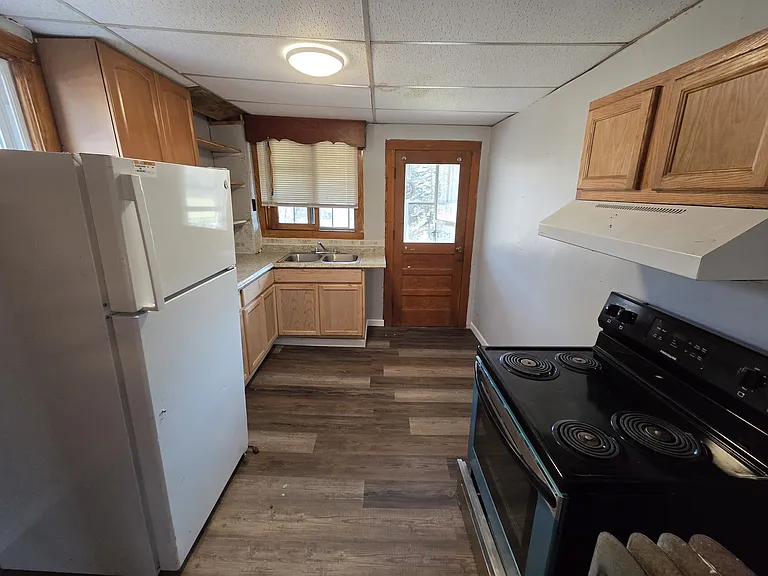 518 Meadow Ave — Photo 9