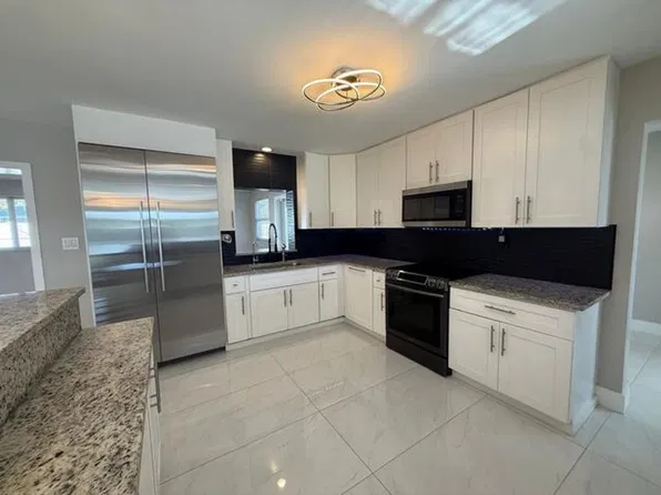 4901 NE 13th Ter, Oakland Park, FL 33334